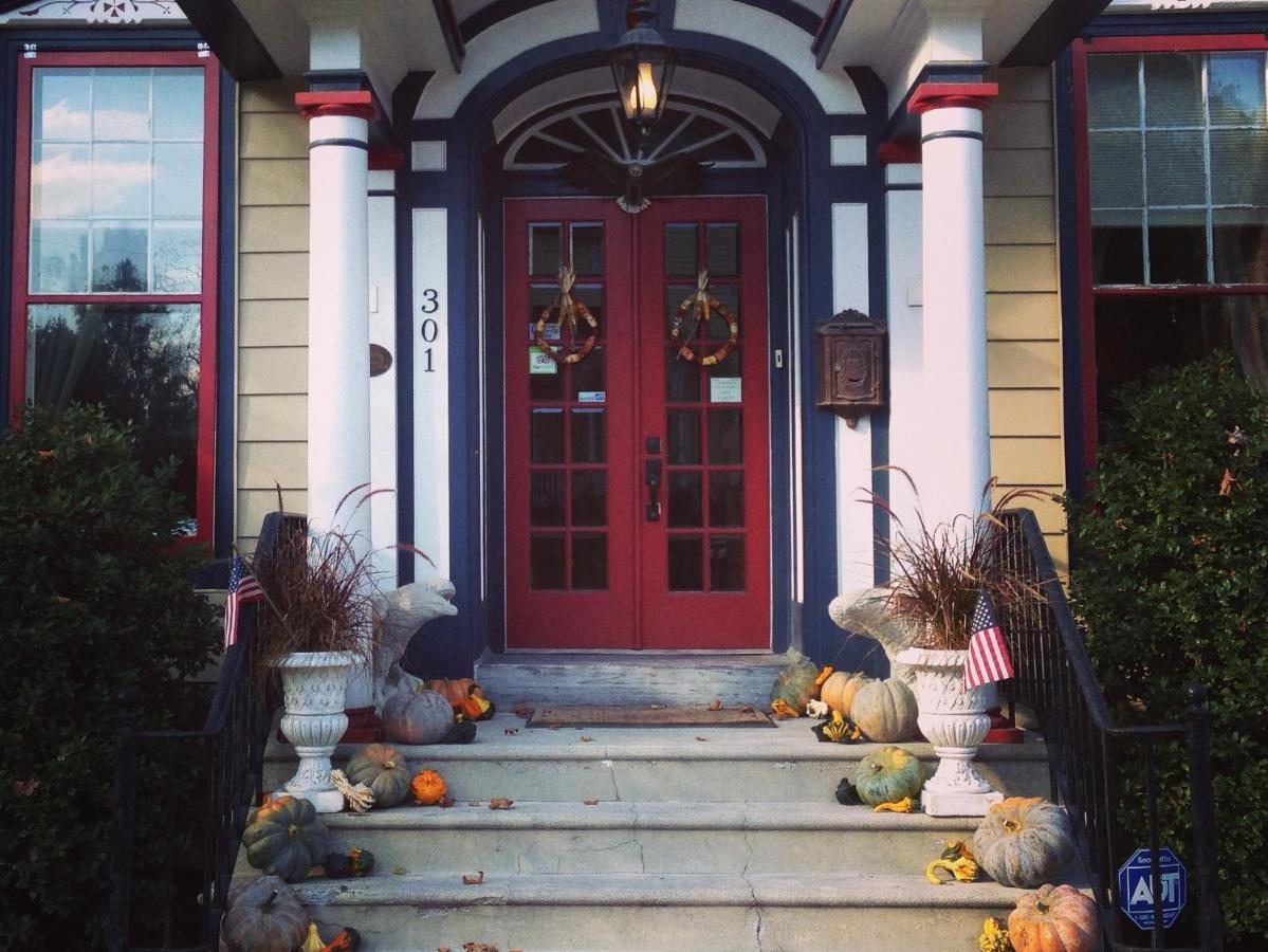 The Patriot House Annville Exterior photo